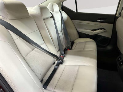 2023 Nissan Altima SL FWD