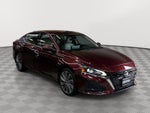 2023 Nissan Altima SL FWD