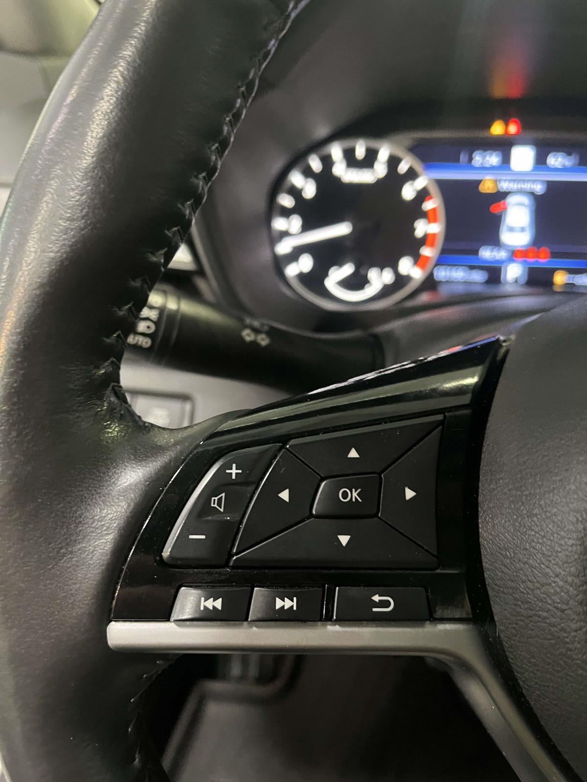 2023 Nissan Altima SL FWD