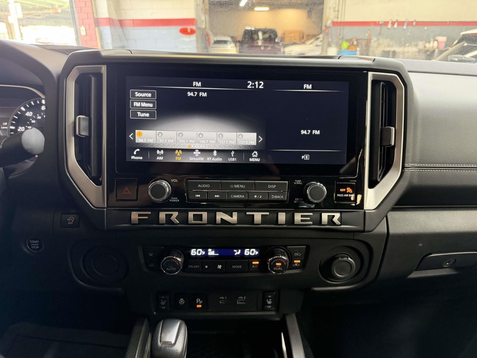 2025 Nissan Frontier Crew Cab SV 4x2