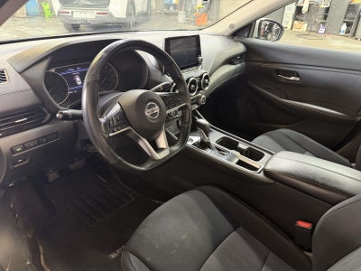 2022 Nissan Sentra SV Xtronic CVT