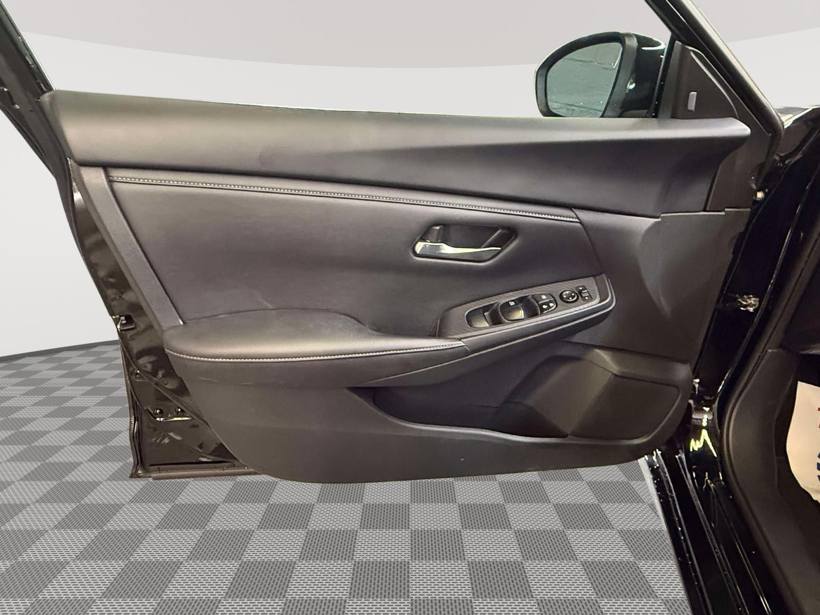 2023 Nissan Sentra SV Xtronic CVT