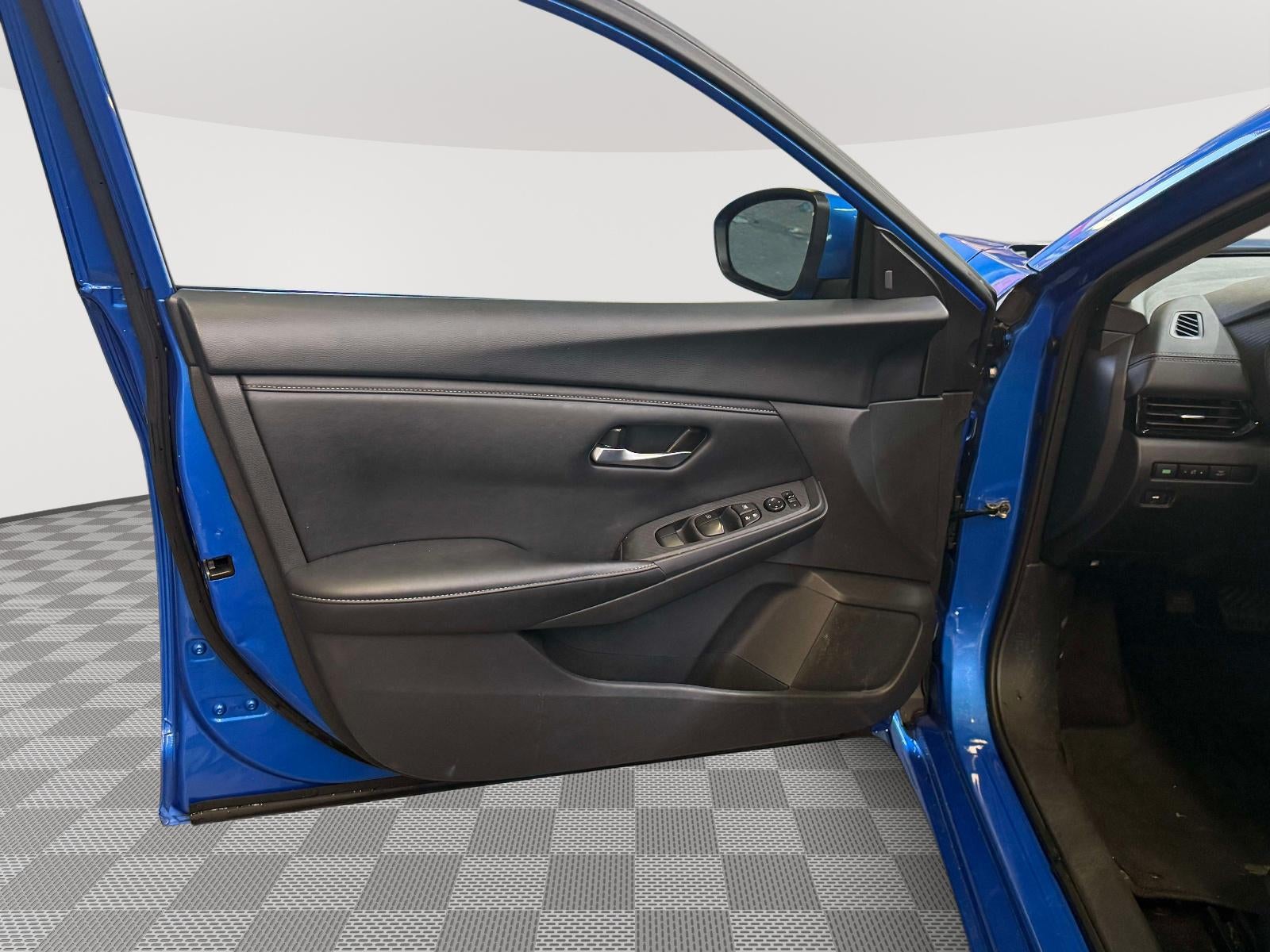 2023 Nissan Sentra SV Xtronic CVT
