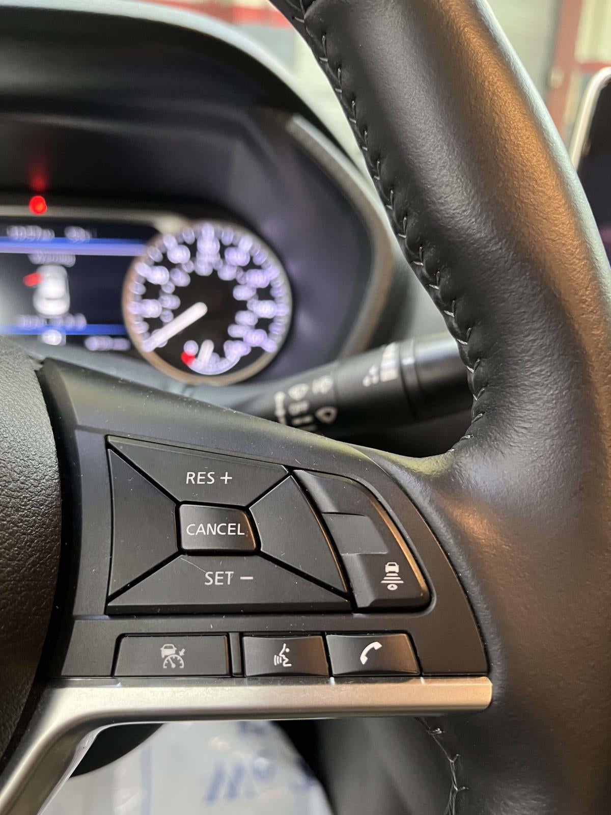 2023 Nissan Sentra SV Xtronic CVT