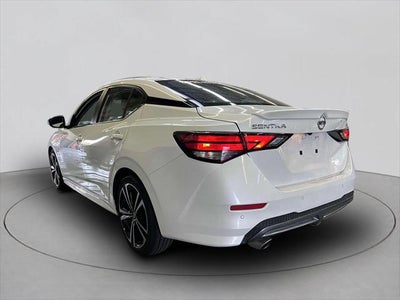 2022 Nissan Sentra SR Xtronic CVT