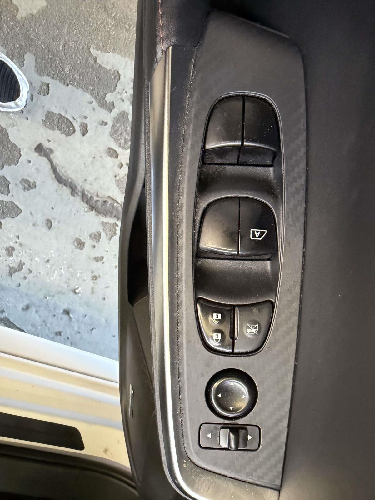 2022 Nissan Sentra SR Xtronic CVT