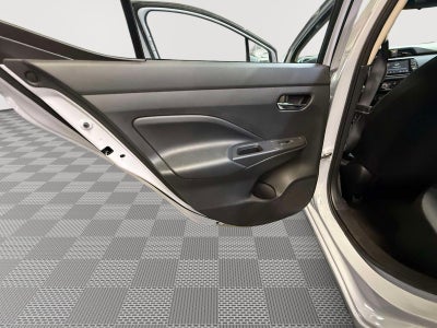 2024 Nissan Versa 1.6 SV