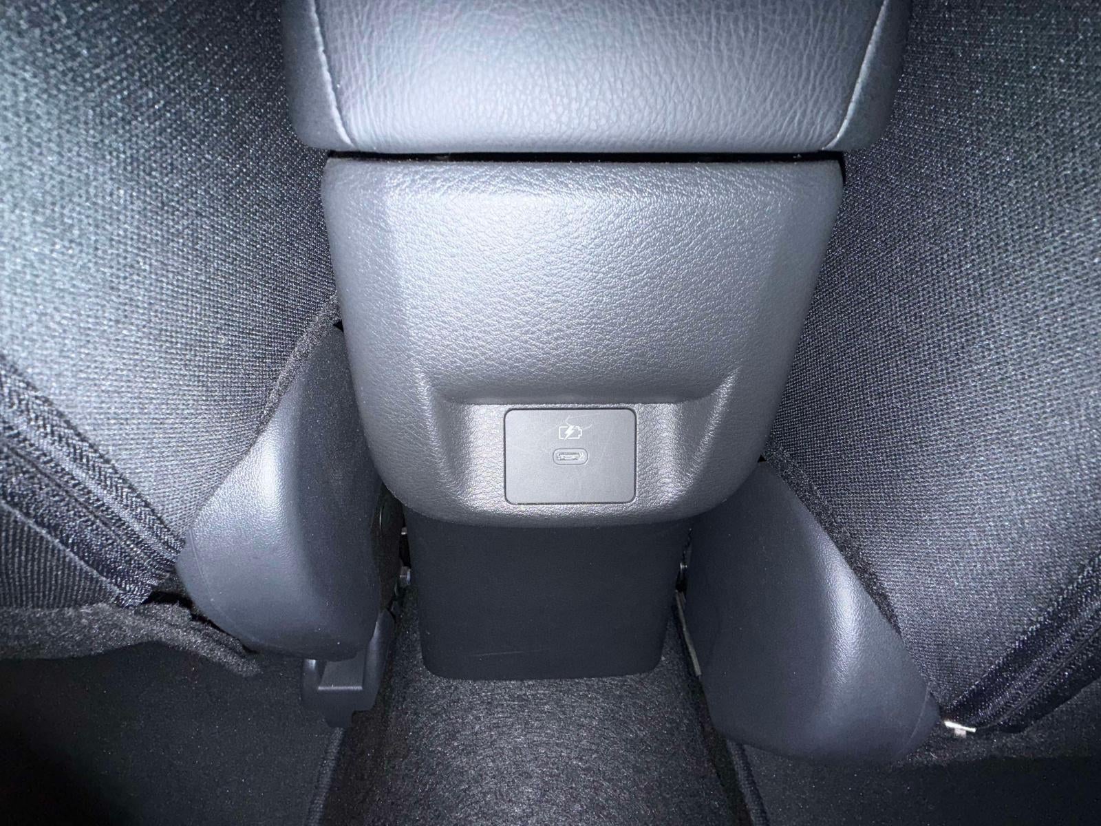 2024 Nissan Versa 1.6 SV