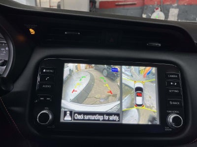 2023 Nissan Kicks SR Xtronic CVT