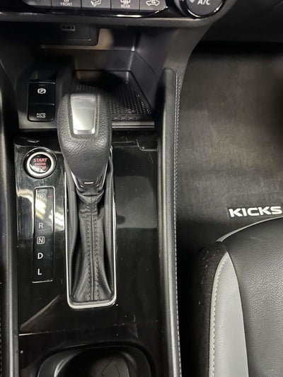 2023 Nissan Kicks SR Xtronic CVT