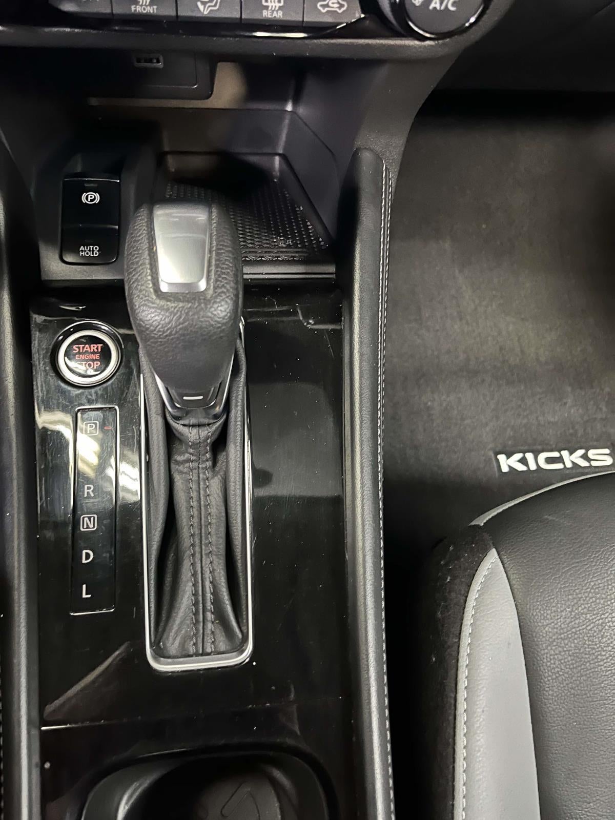 2023 Nissan Kicks SR Xtronic CVT