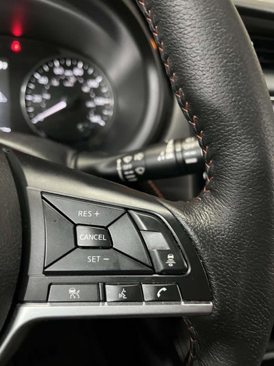 2023 Nissan Kicks SR Xtronic CVT