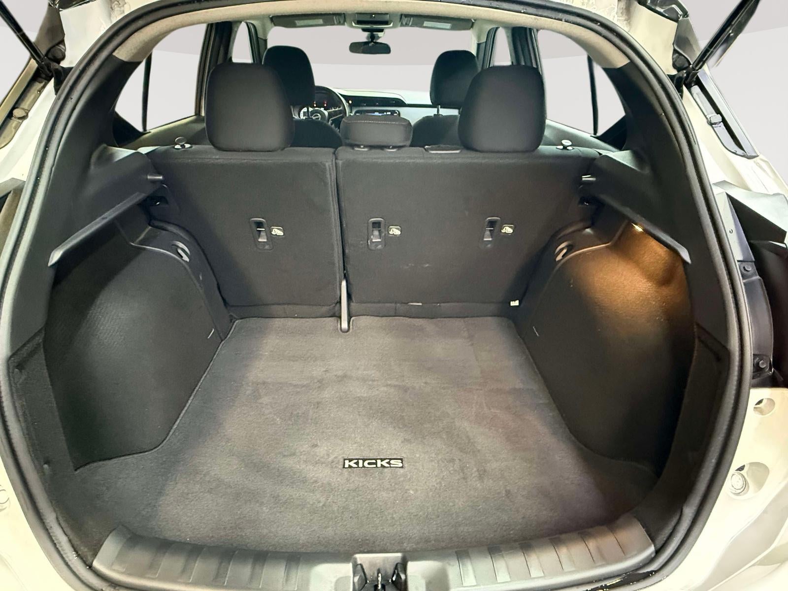 2024 Nissan Kicks SR Xtronic CVT