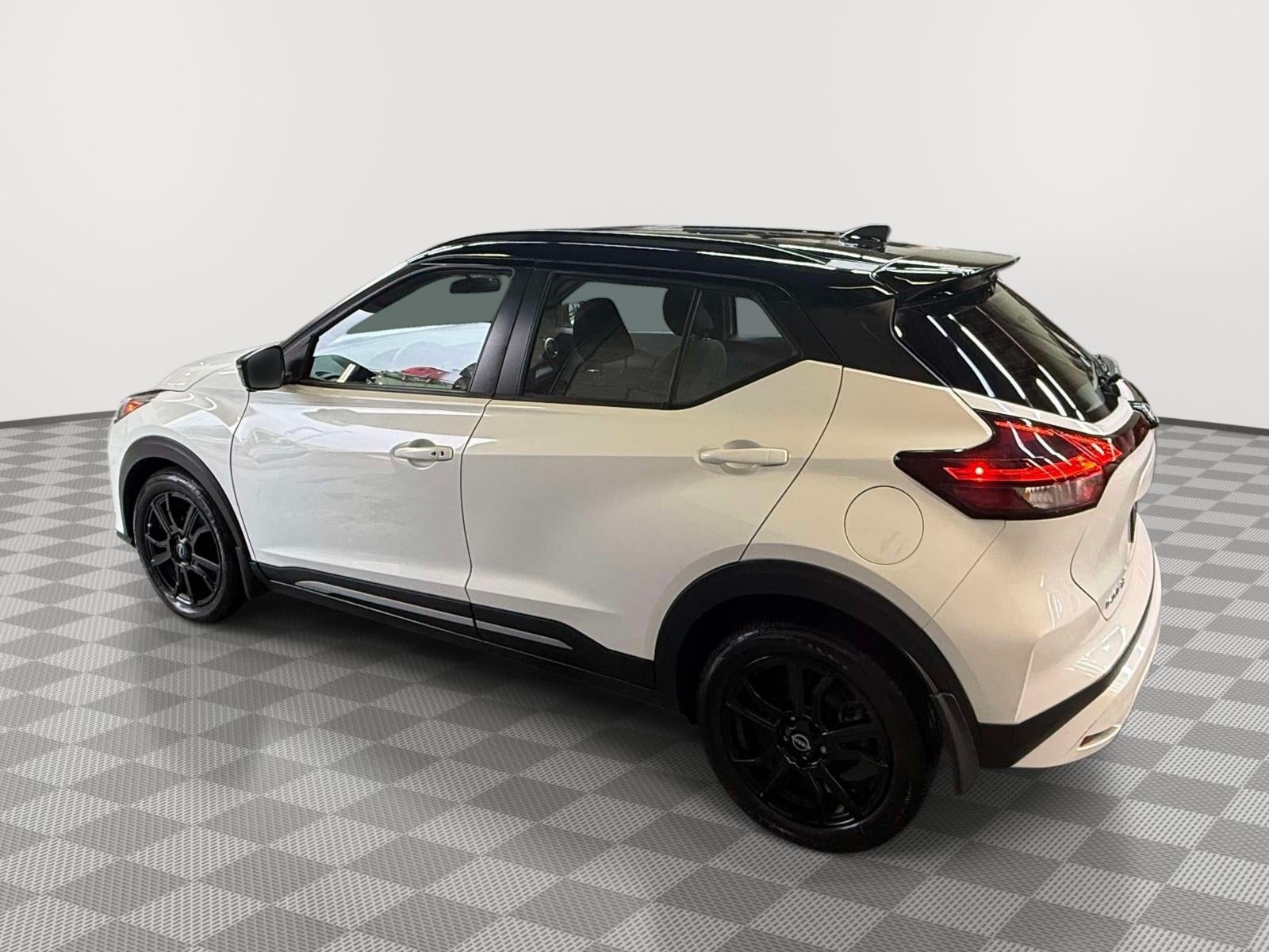 2024 Nissan Kicks SR Xtronic CVT