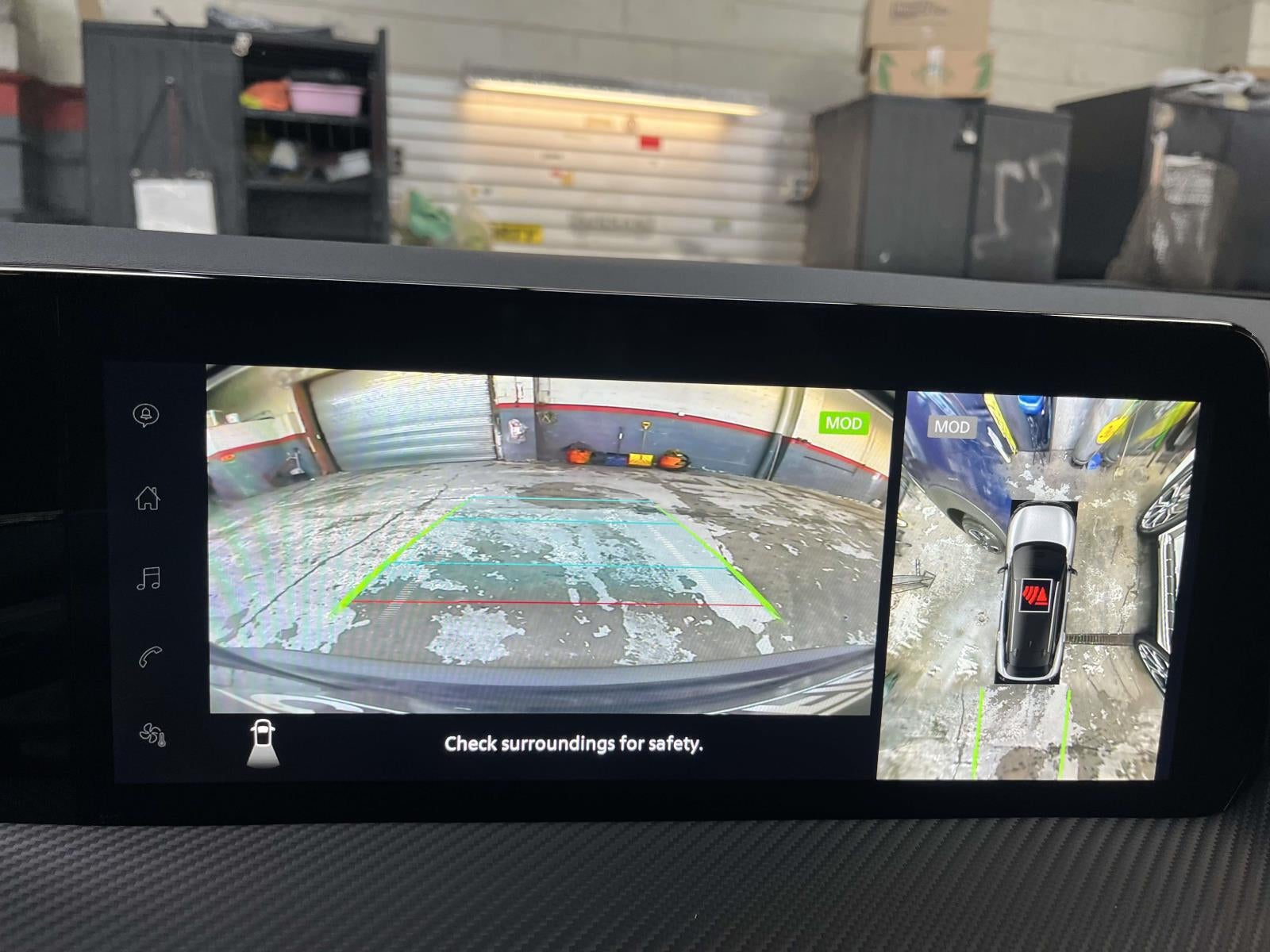 2025 Nissan Kicks SR Intelligent AWD