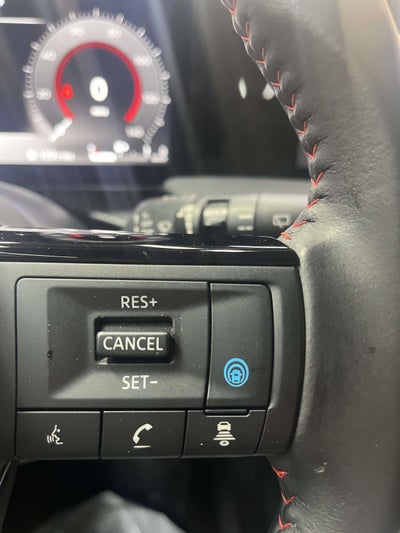 2025 Nissan Kicks SR Intelligent AWD