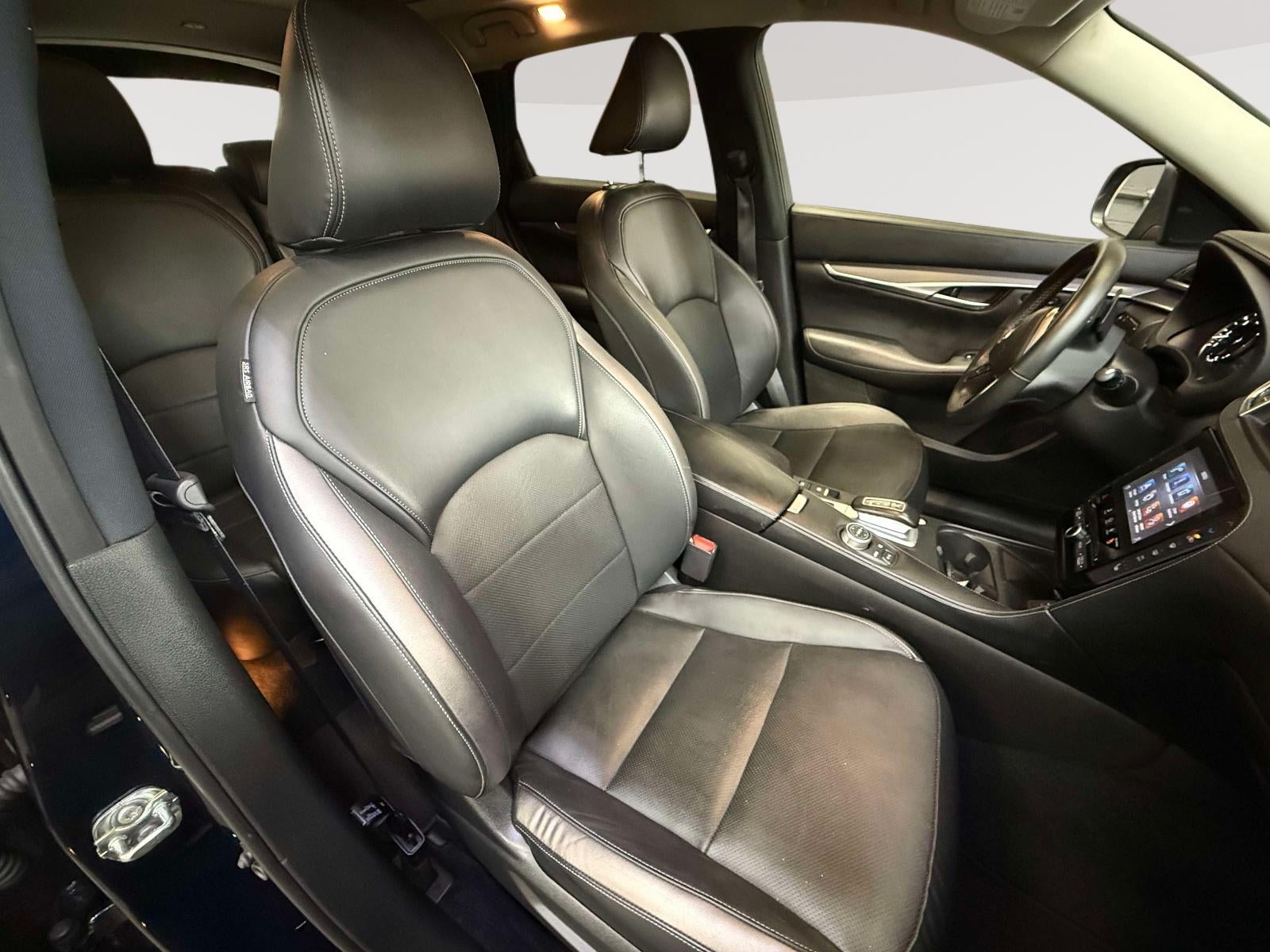 2023 INFINITI QX50 LUXE AWD