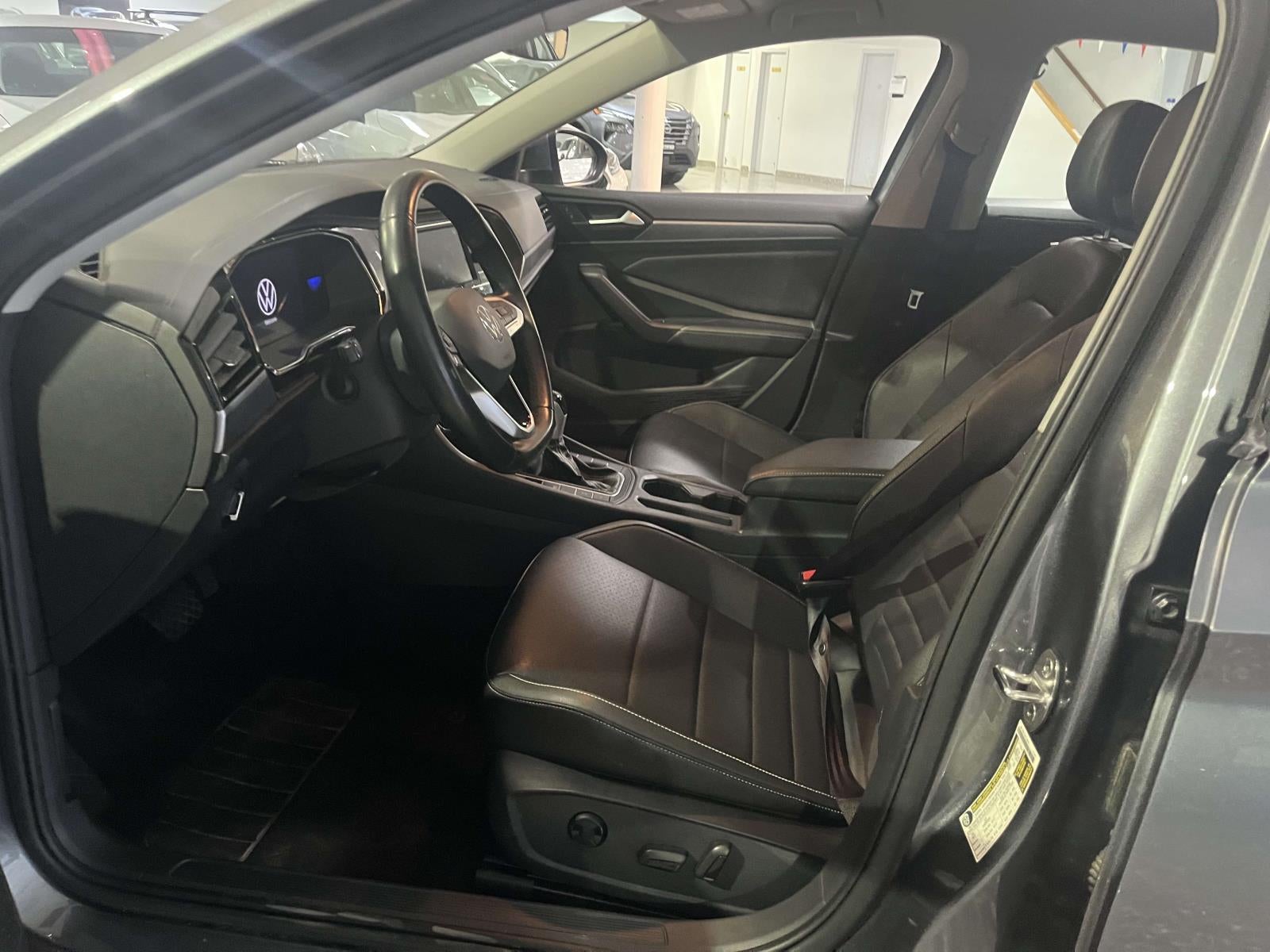 2023 Volkswagen Jetta 1.5T SE