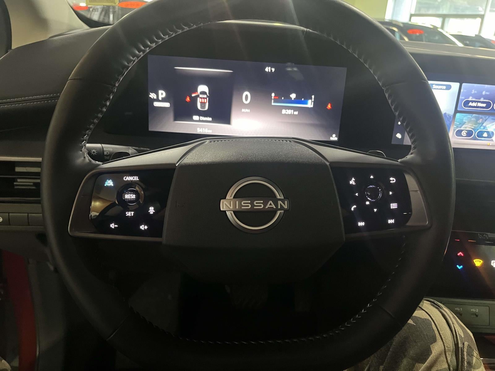 2025 Nissan Murano SV