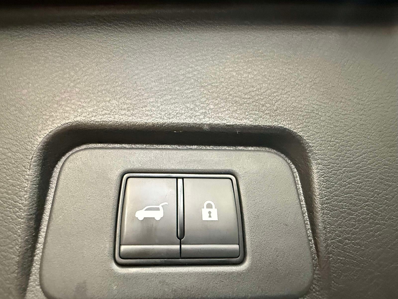 2024 Nissan Rogue SV FWD