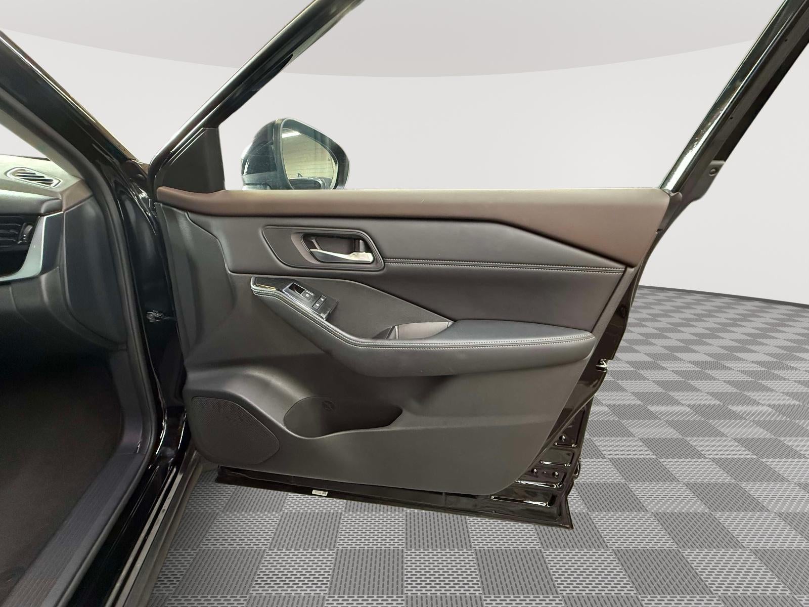 2023 Nissan Rogue SL Intelligent AWD