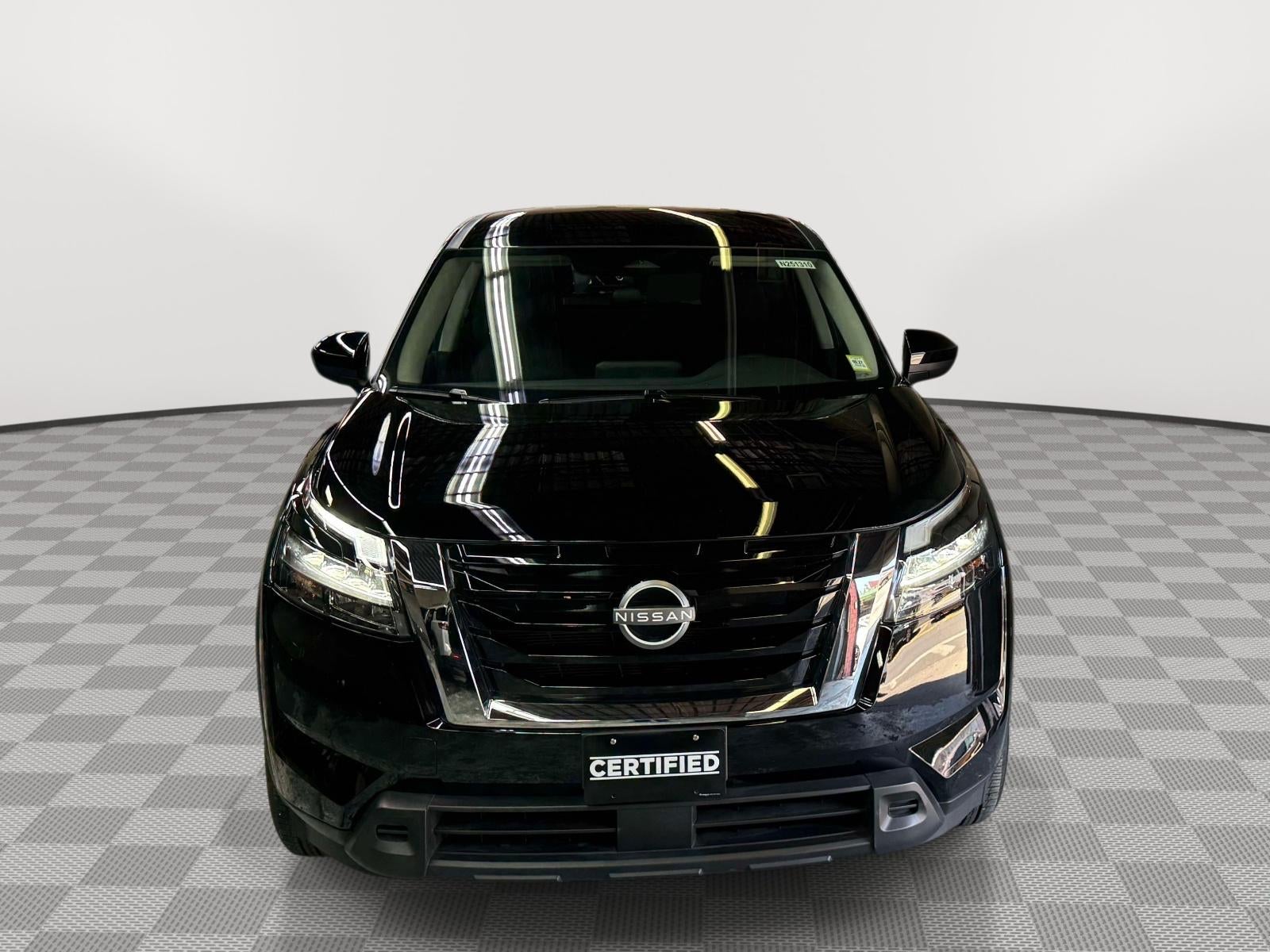 2025 Nissan Pathfinder S 4WD