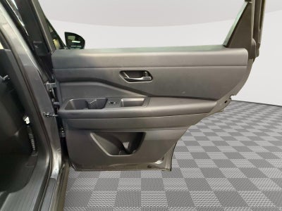 2024 Nissan Pathfinder S 4WD