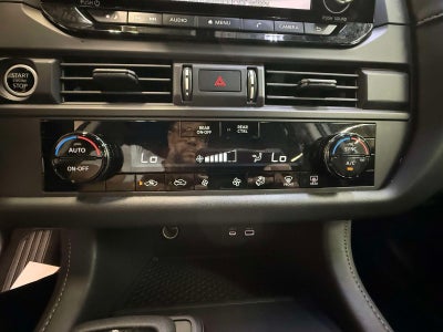 2024 Nissan Pathfinder S 4WD