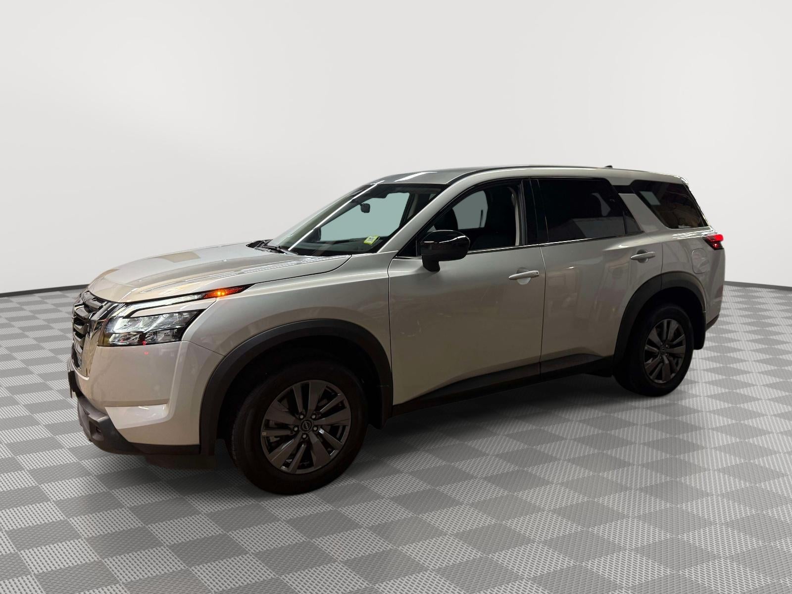 2025 Nissan Pathfinder S 4WD