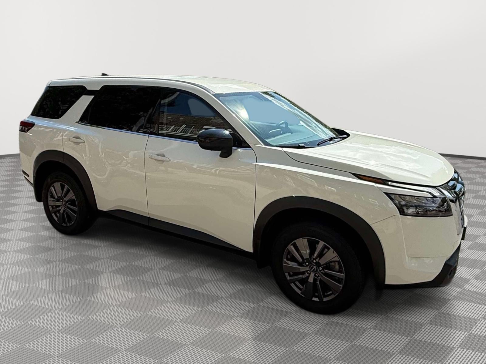 2023 Nissan Pathfinder S 4WD