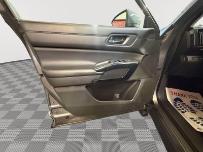 2024 Nissan Pathfinder SV FWD