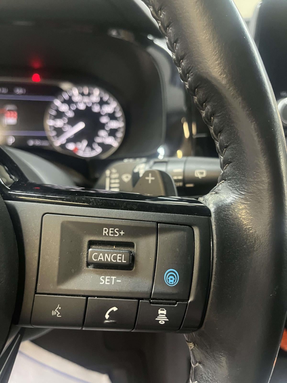 2022 Nissan Pathfinder SV 4WD