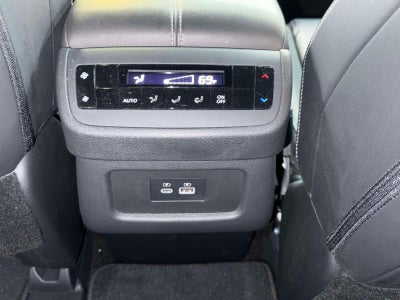 2024 Nissan Pathfinder SL 4WD