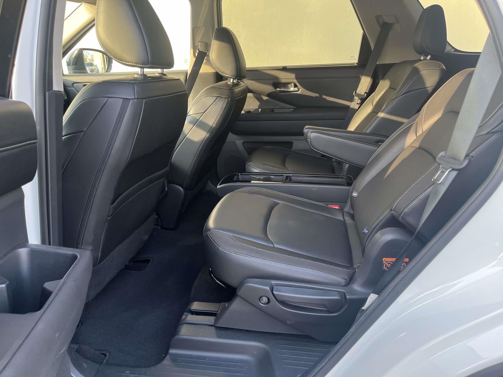 2024 Nissan Pathfinder SL 4WD