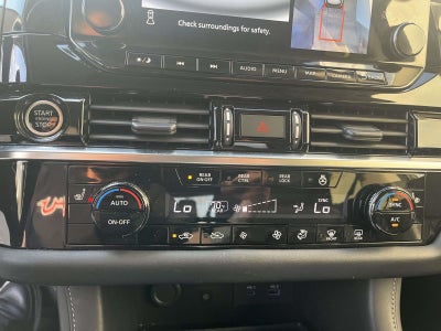 2024 Nissan Pathfinder SL 4WD