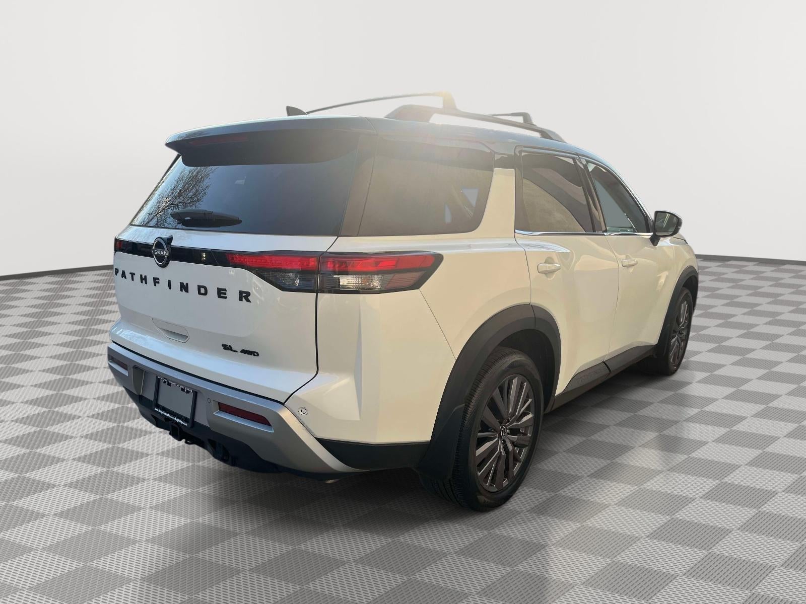 2024 Nissan Pathfinder SL 4WD