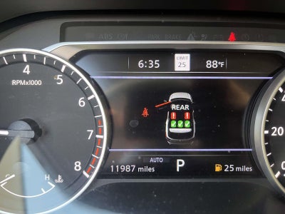 2024 Nissan Pathfinder SL 4WD