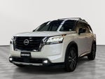 2022 Nissan Pathfinder Platinum 4WD