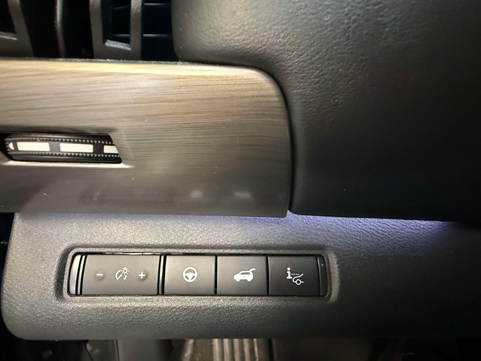 2022 Nissan Pathfinder Platinum 4WD
