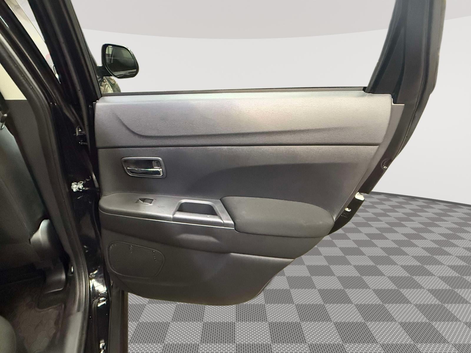 2024 Mitsubishi Outlander Sport 2.0 LE AWC