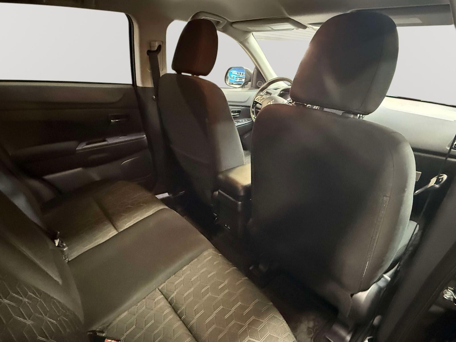 2024 Mitsubishi Outlander Sport 2.0 LE AWC