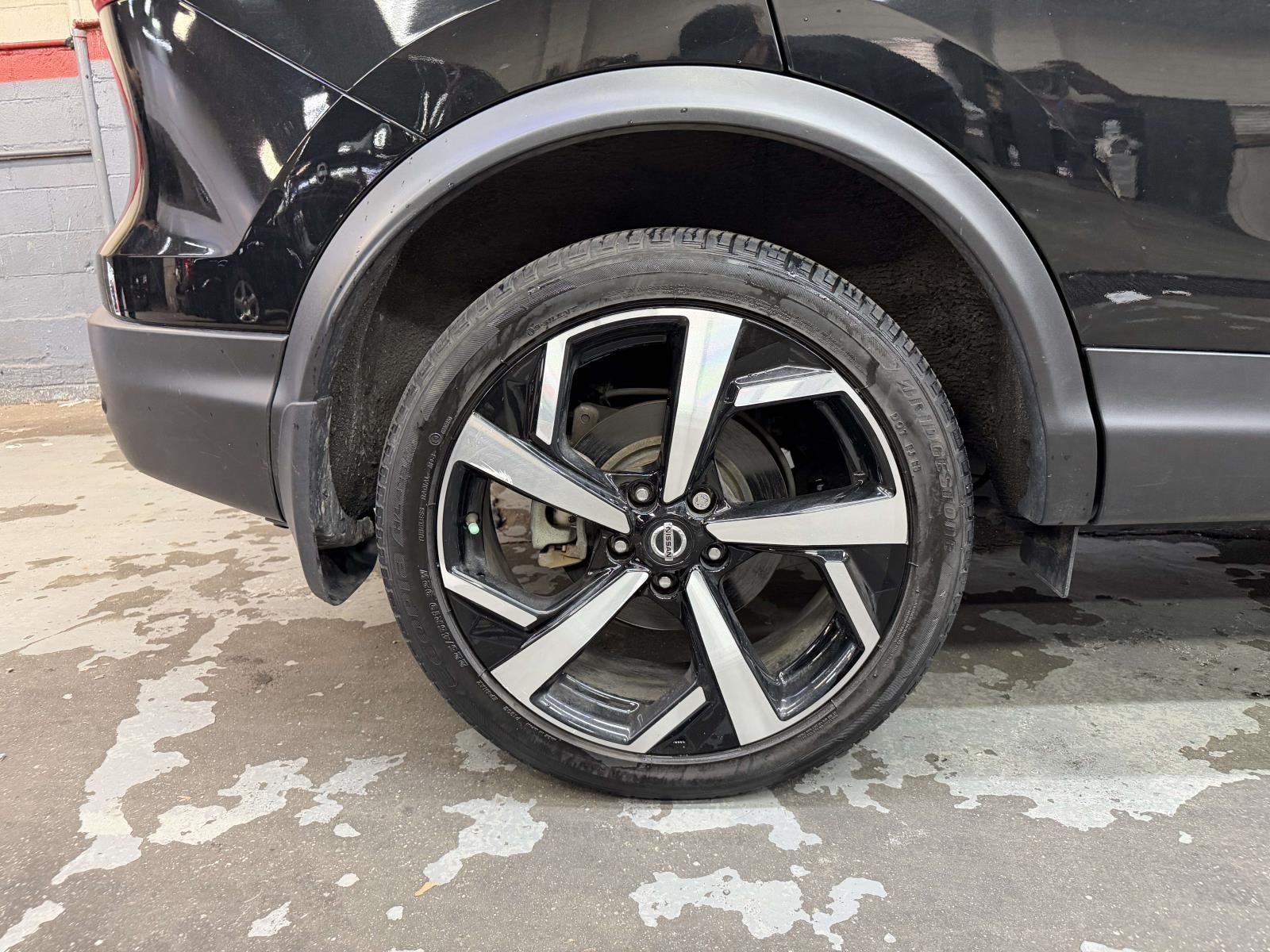 2022 Nissan Rogue Sport SL AWD Xtronic CVT