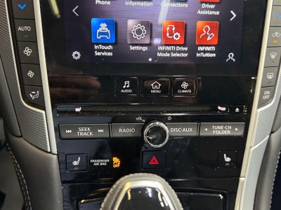 2023 INFINITI Q50 LUXE