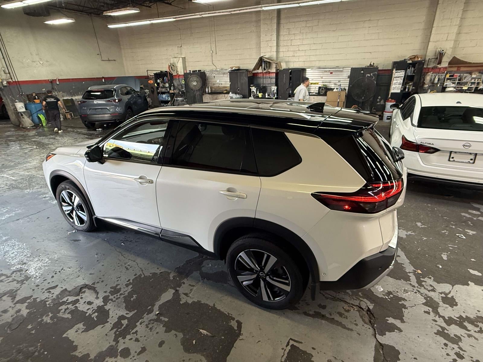 2023 Nissan Rogue Platinum Intelligent AWD