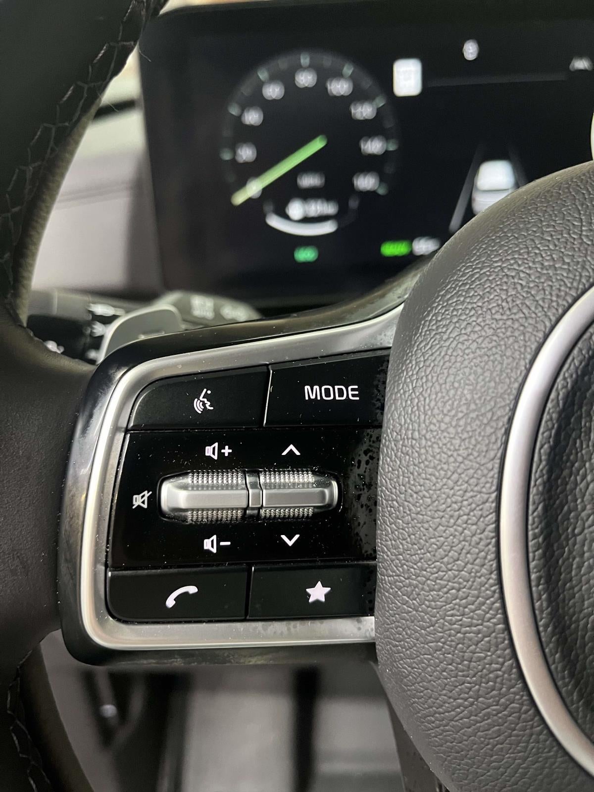 2025 Kia Carnival MPV Hybrid SX Prestige