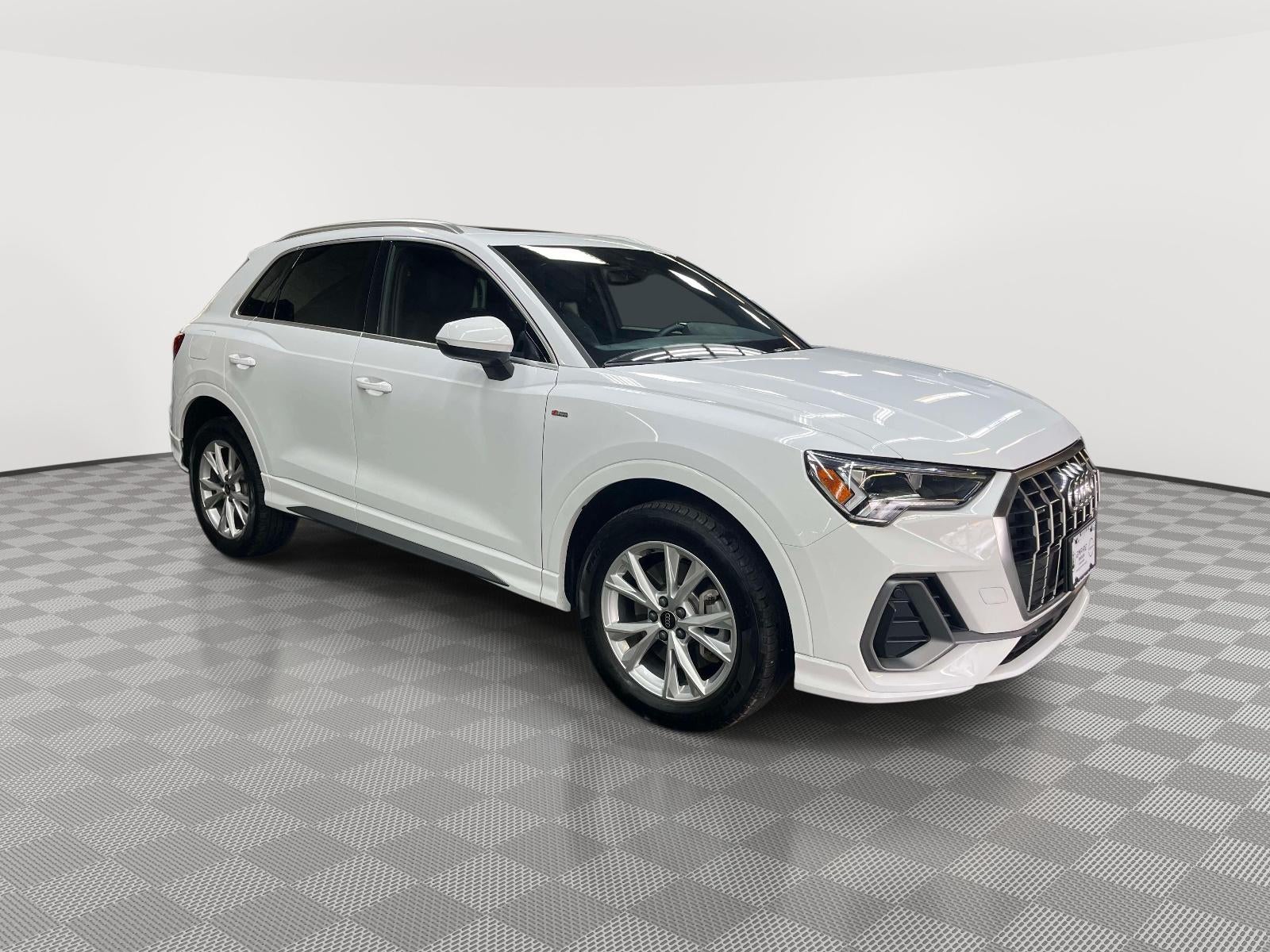 2025 Audi Q3 Premium 45 TFSI S line quattro Tiptronic