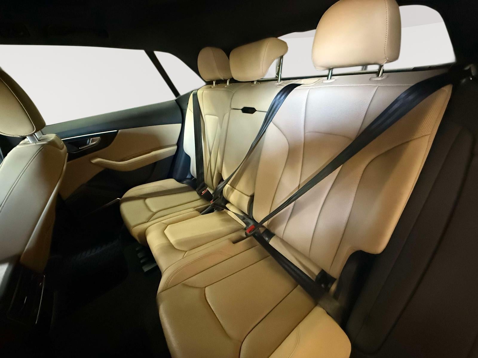 2023 Audi Q8 Premium Plus 55 TFSI quattro Tiptronic