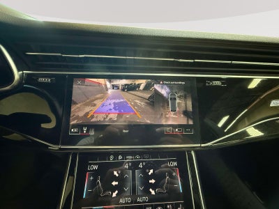 2023 Audi Q8 Premium Plus 55 TFSI quattro Tiptronic