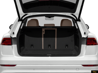 2023 Audi Q8 Premium Plus 55 TFSI quattro Tiptronic