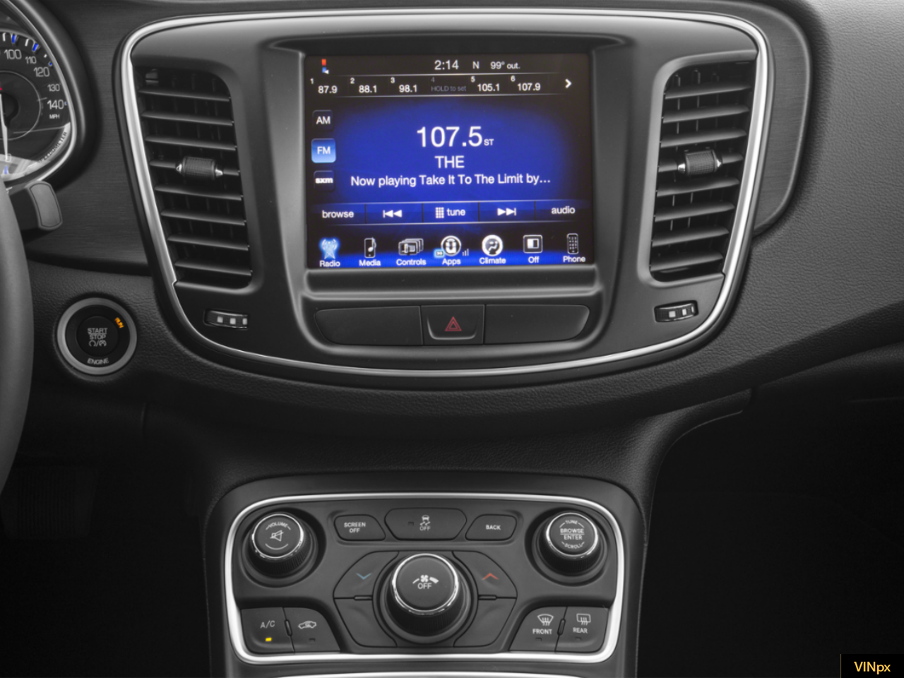 2015 Chrysler 200 Limited